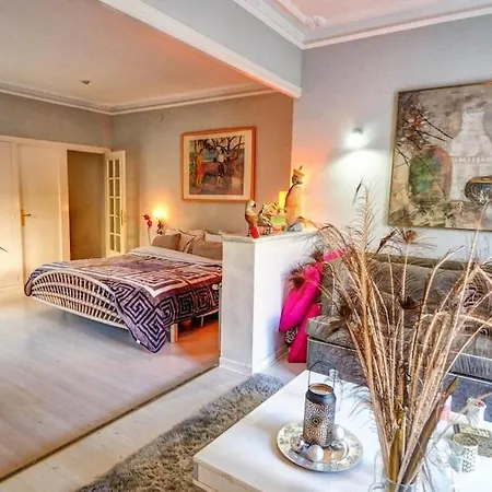 Villa Palm Garden: 5 Minutes Walking From Beach. Amaizing Garden/outdoor