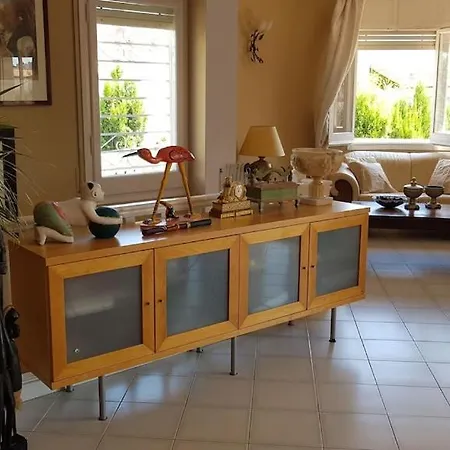 Palm Garden: 5 Minutes Walking From Beach. Amaizing Garden/outdoor Villa Sitges